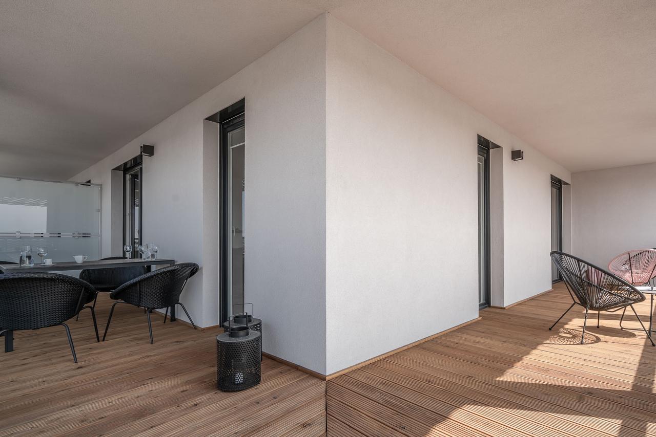 Rentplanet - Apartamenty Atal Tower Breslavia Exterior foto